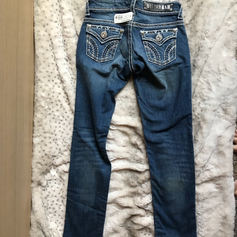Size 0 low rise jeans